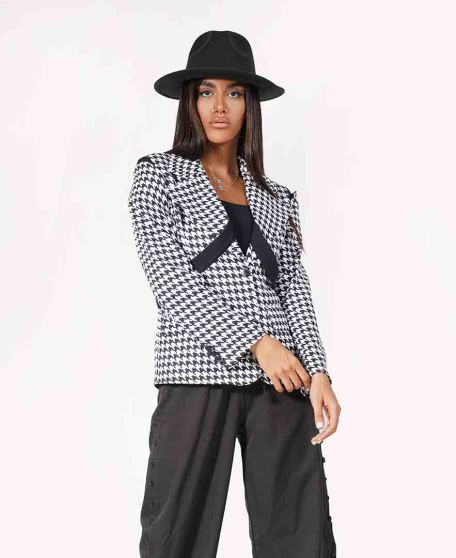 کت طرحدار زنانه