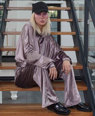 ست تاپ و سوییشرت شلوار زنانه