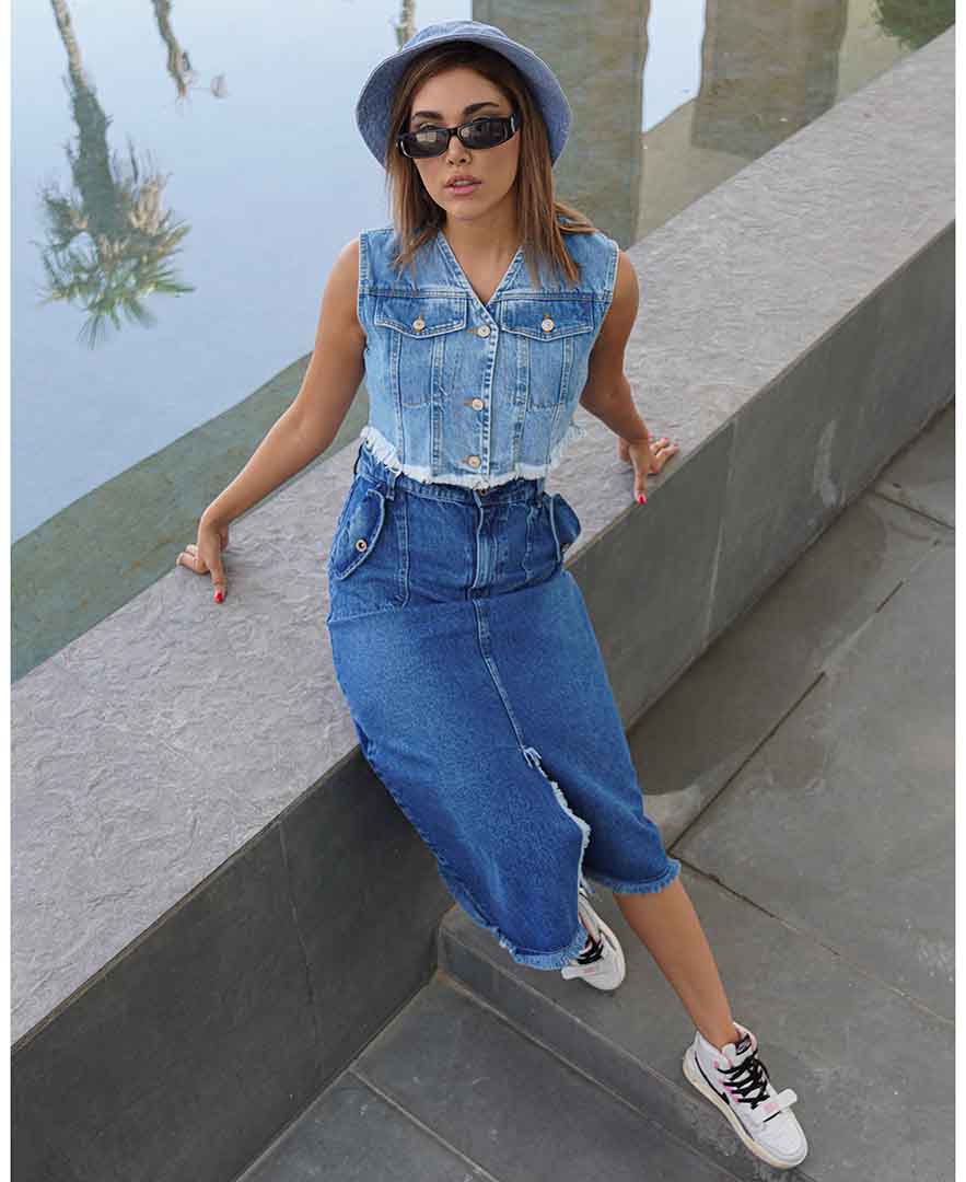 وست جلو دکمه دار زنانه