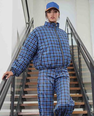 کاپشن طرحدار زنانه