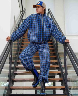 کاپشن طرحدار زنانه