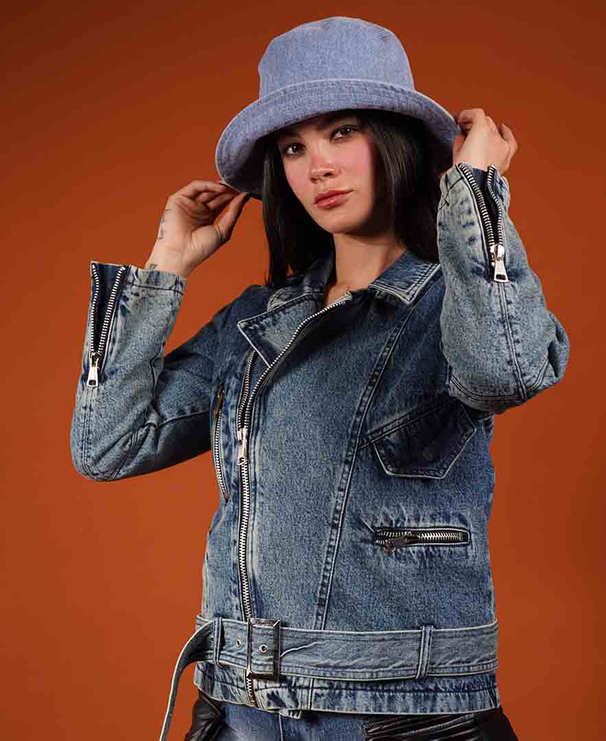 ژاکت شست دار زنانه