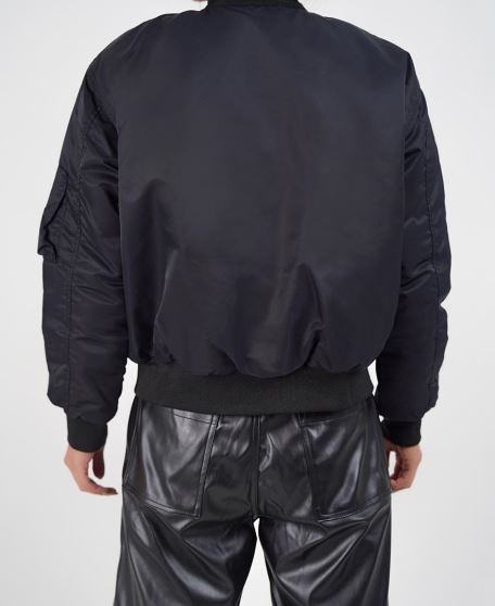 کاپشن بامبر زنانه