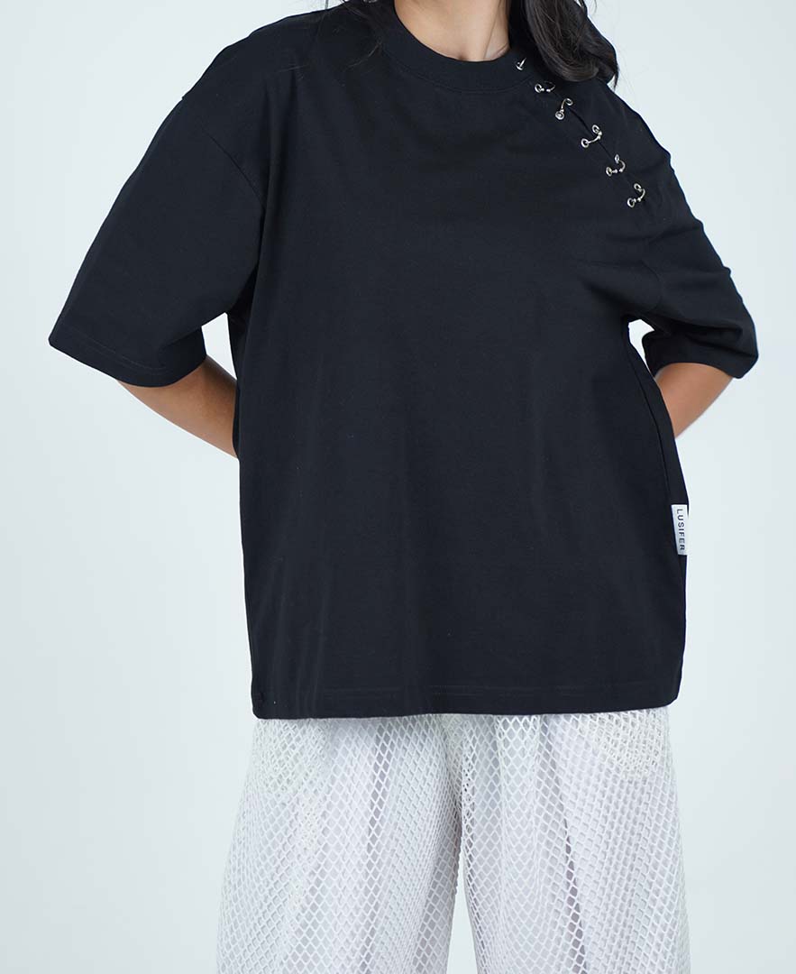 تیشرت پرچ دار زنانه