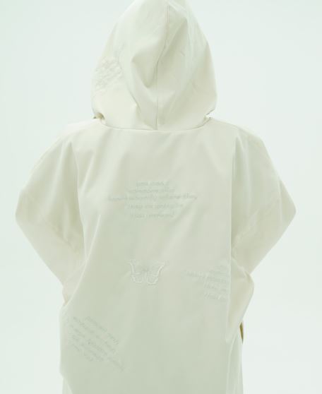 هودی گلدوزی شده زنانه