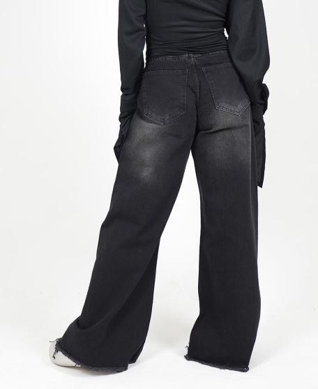 شلوار فاق کوتاه زنانه