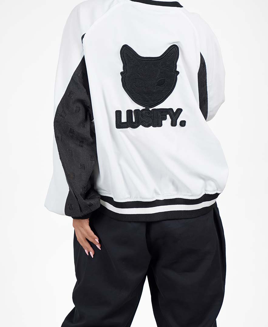 مانتو کوتاه زنانه